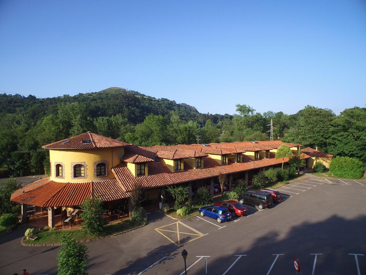 Hotel El Bricial 소토데칸가스 외부 사진